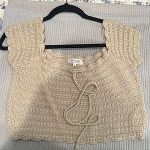 WYLDR beige crop jet off the shoulder top, size M